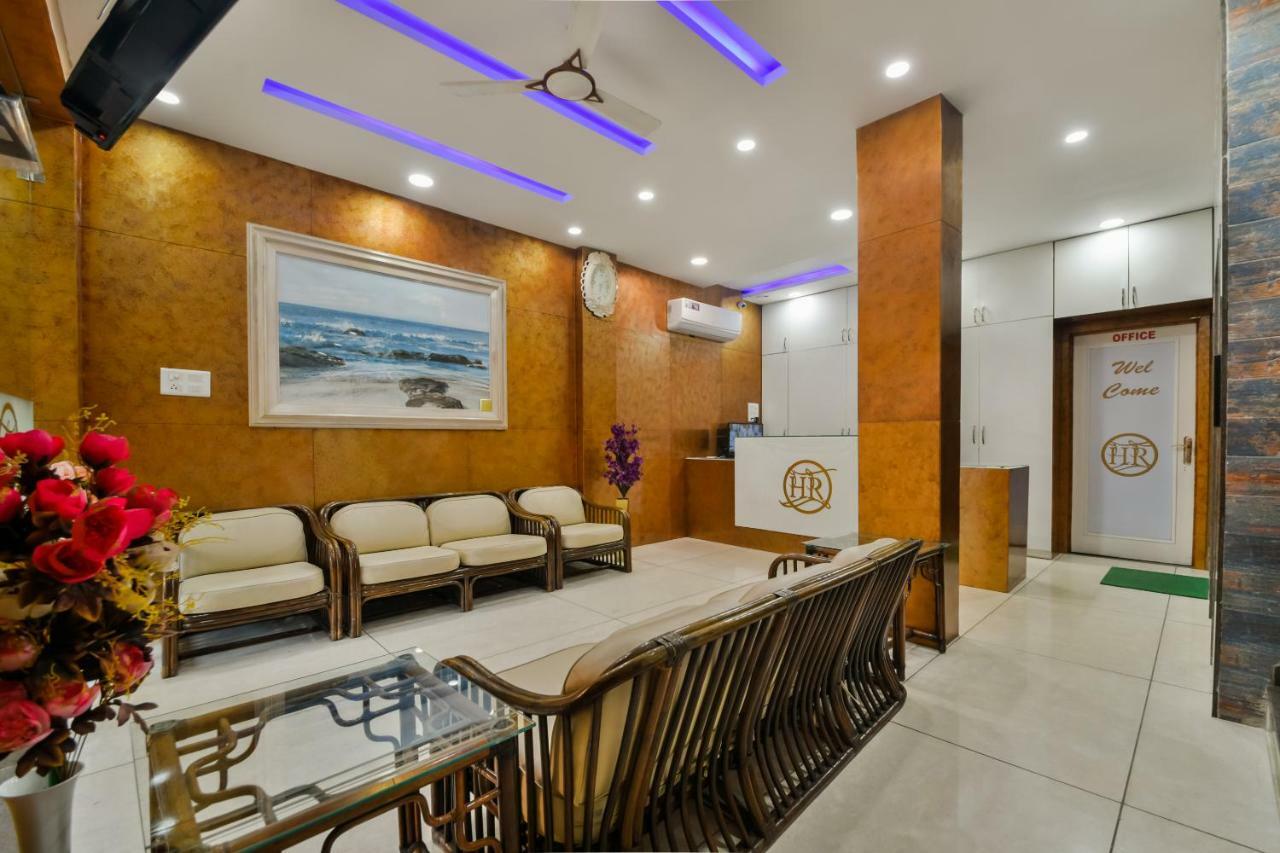 Capital O 39331 Hotel Retaj Bhilwara Extérieur photo